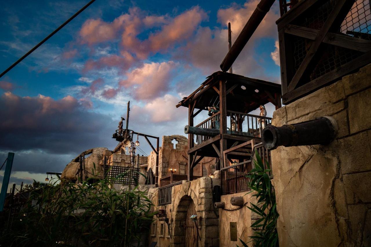Hotel Pirates World Agde Exterior foto